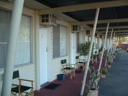 Golden Grain Motel Pittsworth Hotel
